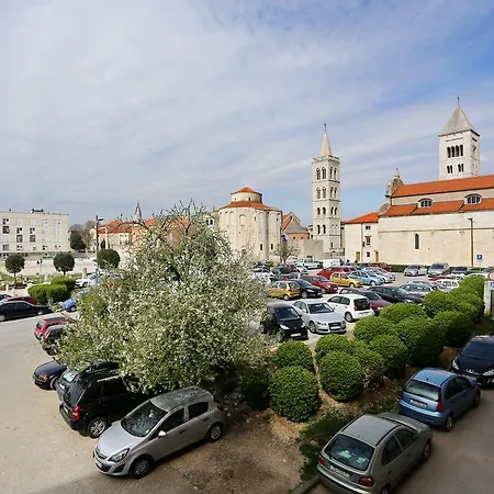 Luxury Town Center Apartments Zadar Exterior photo