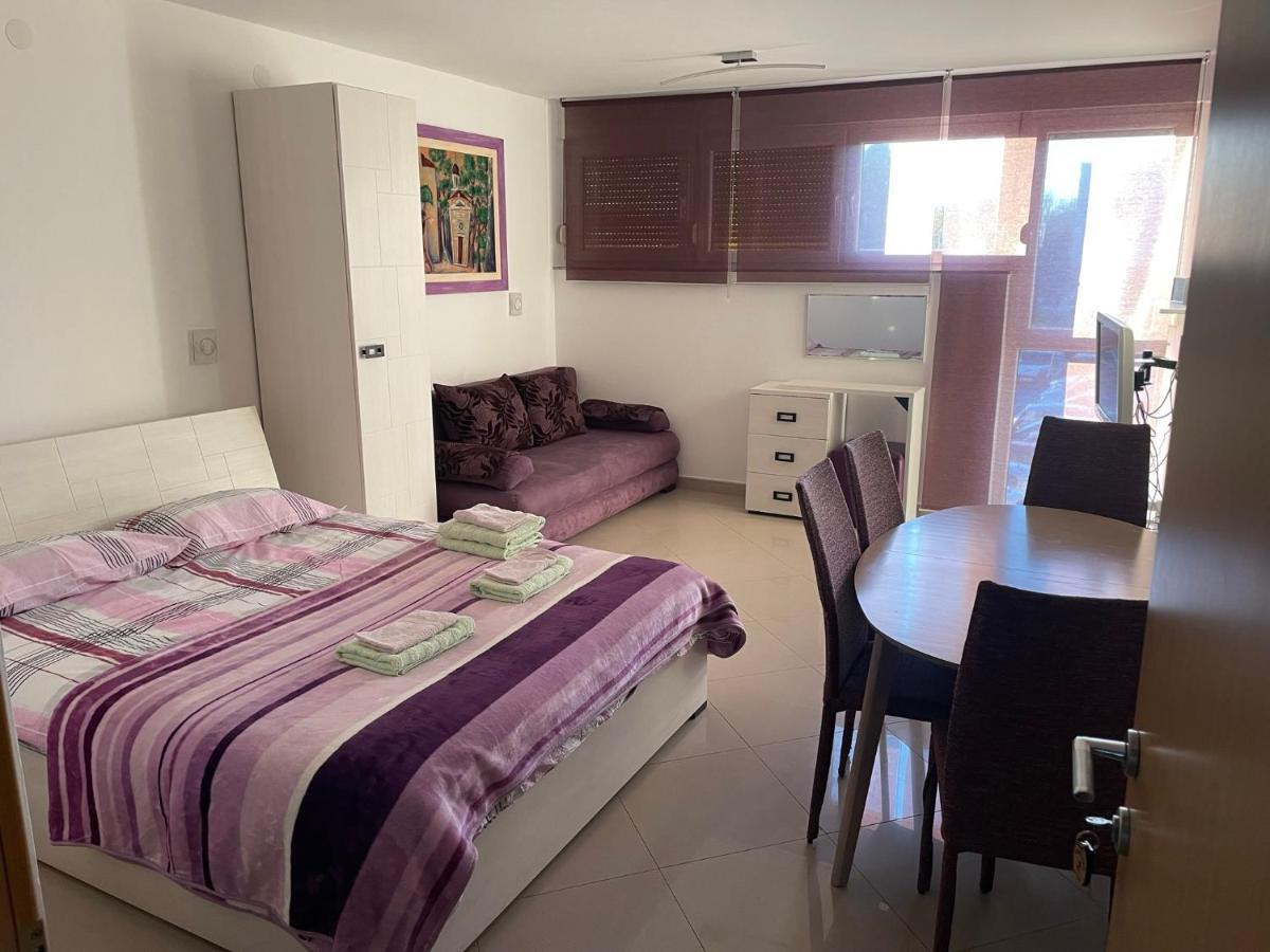Apartment Luxury Town Center