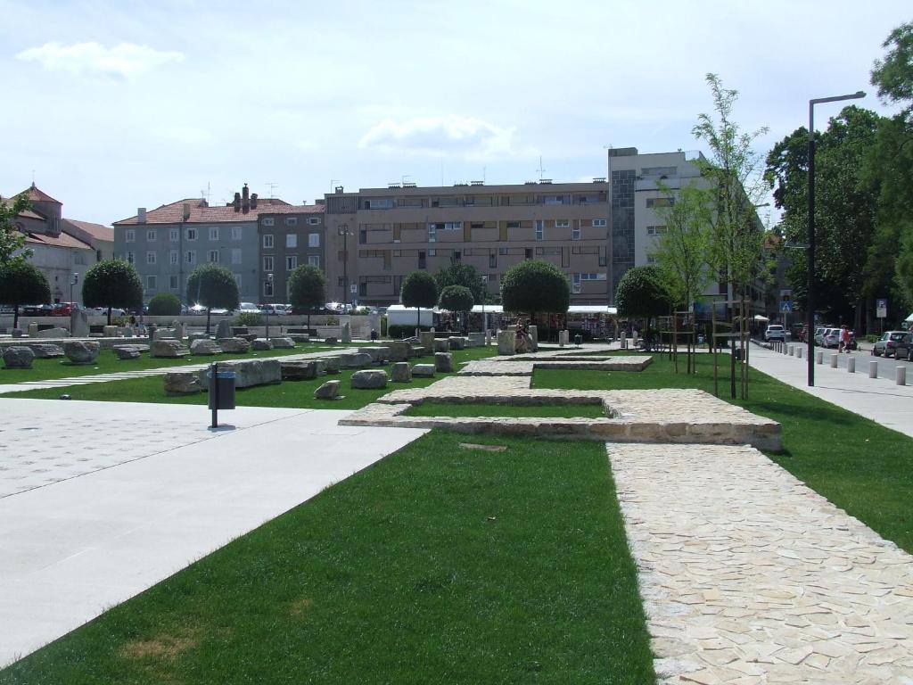 Luxury Town Center
